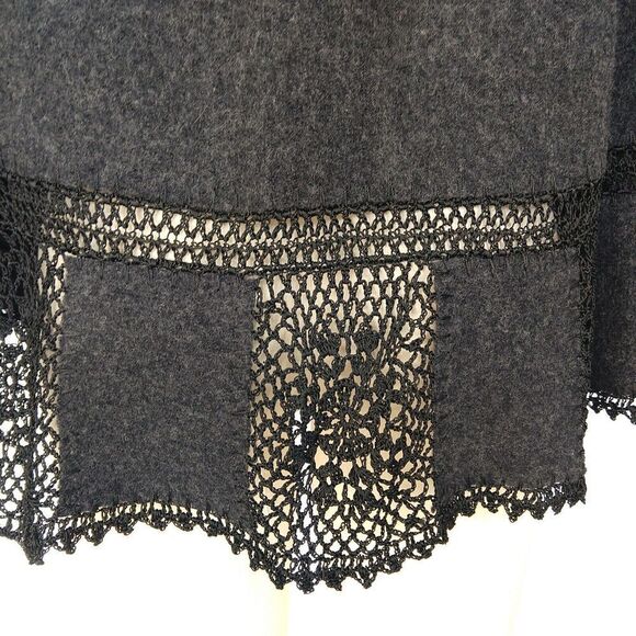 CAbi Charcoal Gray 100% Wool Shawl Wrap Crochet OS Style #122 Granny Square Knit - Picture 6 of 7